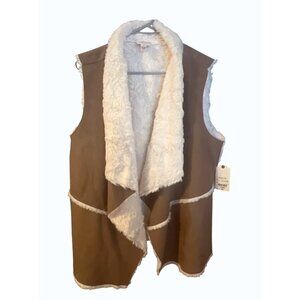 St. John’s Bay Faux Suede & Sherpa Vest - Size XL - NWT -$68 MSRP, boho, western